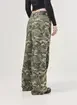 Calça Wide Leg Cintura Baixa Camuflada