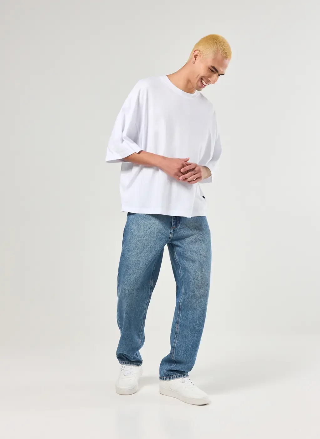 Calça Reta Jeans Médio