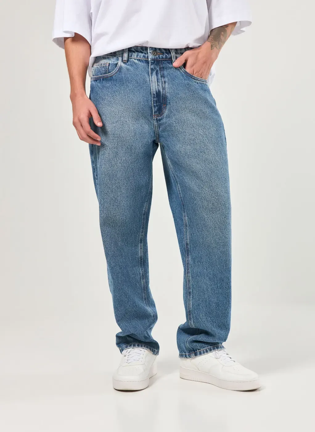 Calça Reta Jeans Médio