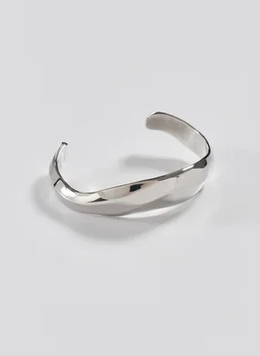 Bracelete Rígido Forma Orgânica