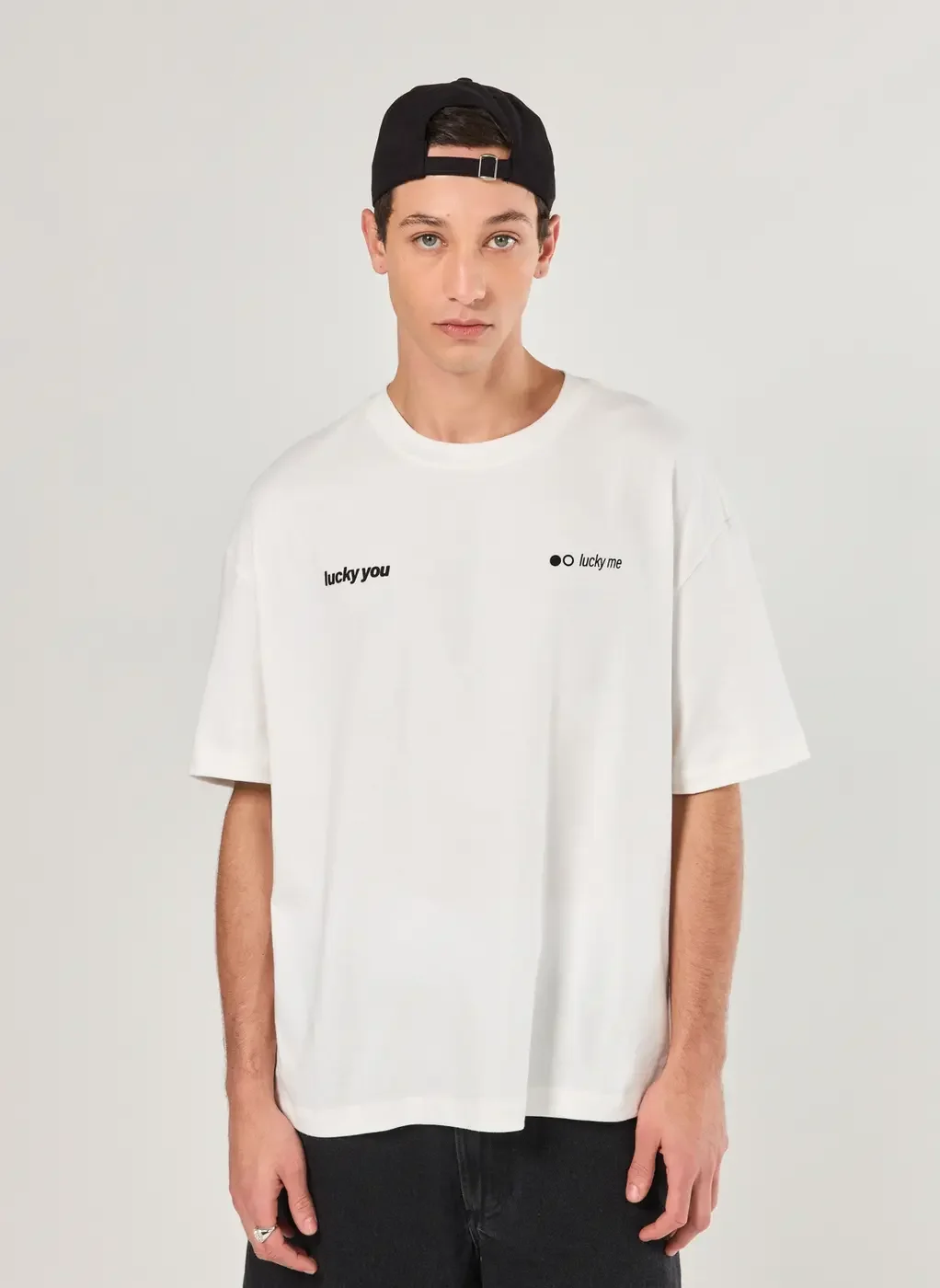 Camiseta Box Off-White Lucky You