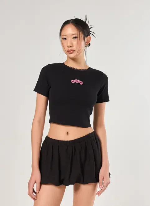 Mini Tee Decote Costas Renda E Bordado