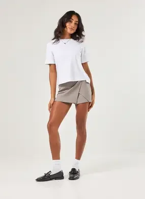 Short Saia Alfaiataria Transpassado