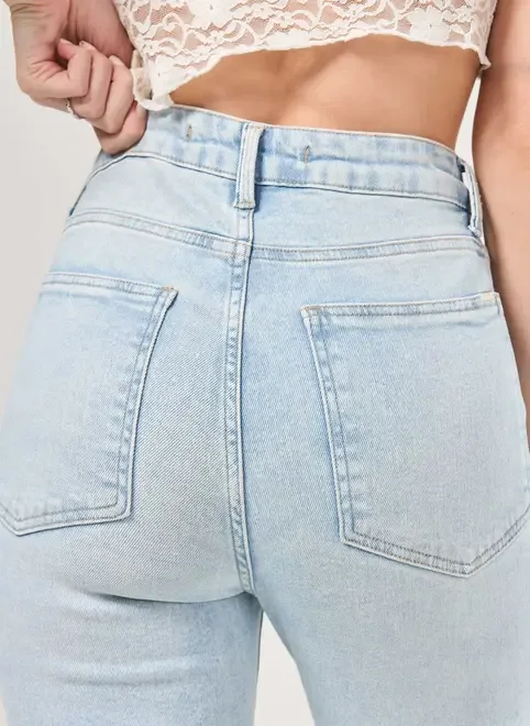 Calça Jeans Flare Cintura Alta