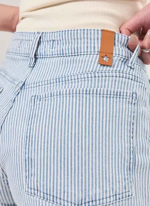 Short Mom Sarja Listrada