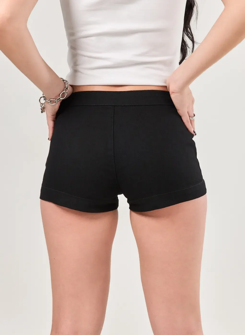 Micro Short Sarja Preta Ilhós