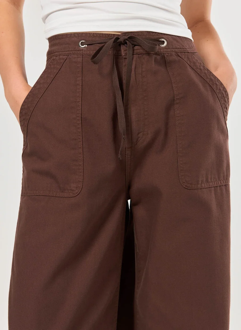 Calça Sarja Wide Leg Amarração Ajuste