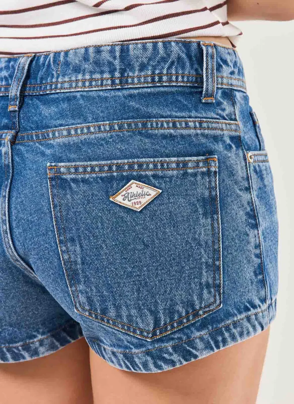Micro Short Jeans Cintura Baixa