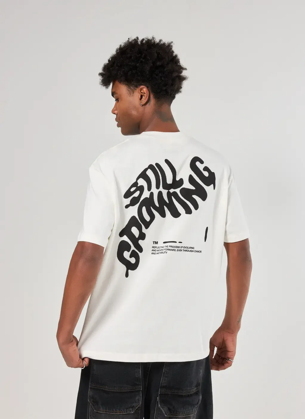Camiseta Comfort Off-White Still Growing