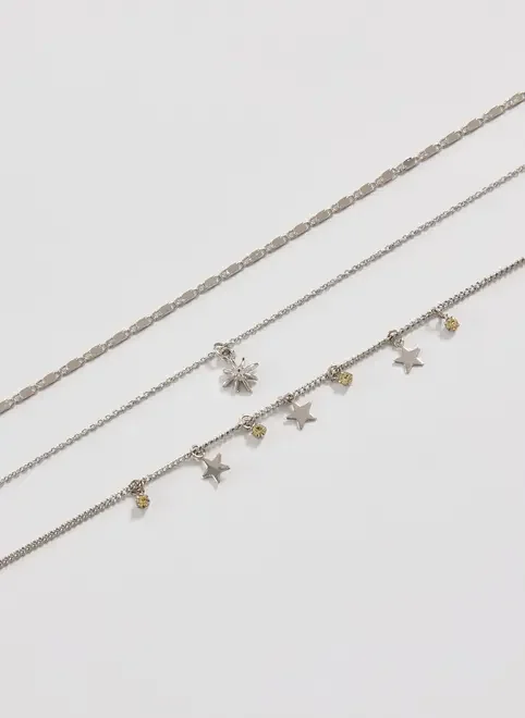 Conjunto 3 Colares Prateados Estrela