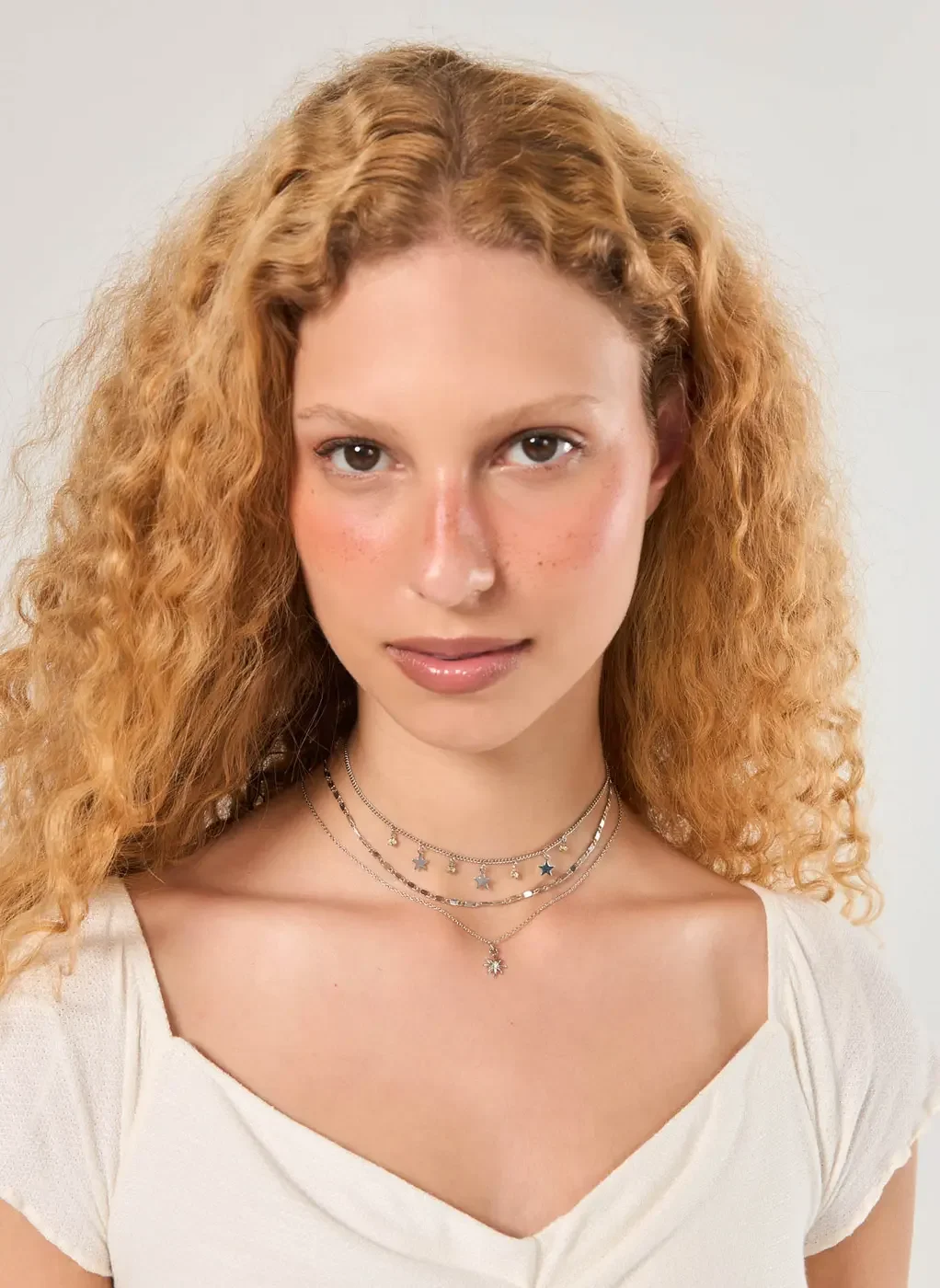 Conjunto 3 Colares Prateados Estrela