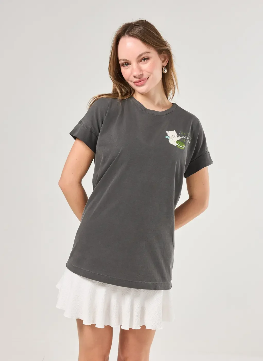 Camiseta Oversized Preta Estonada Gatos Místicos