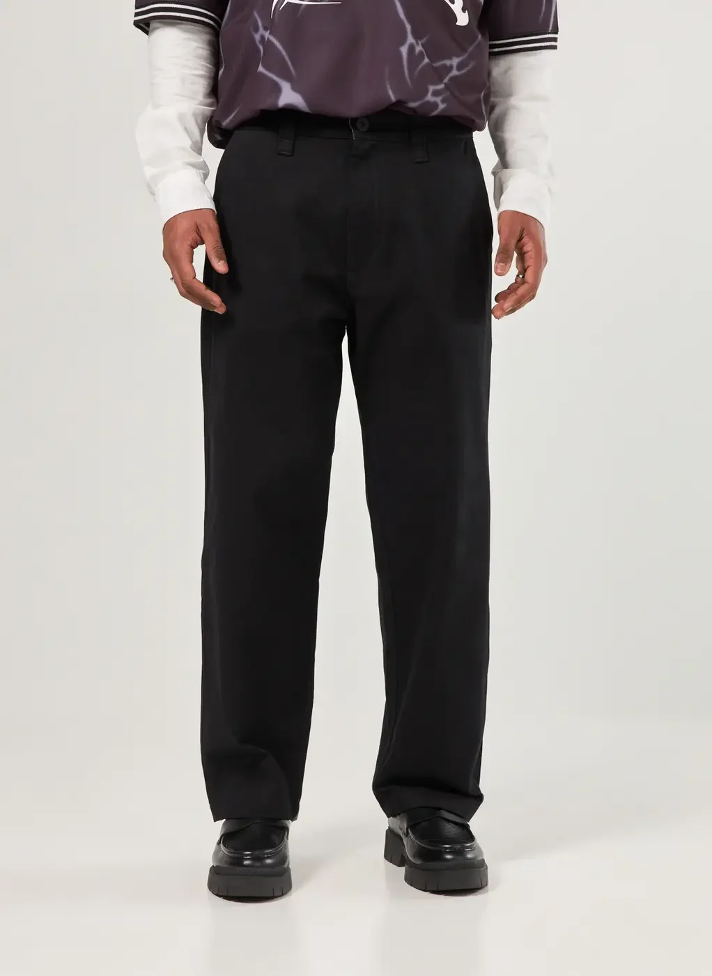 Calça Chino Baggy Sarja