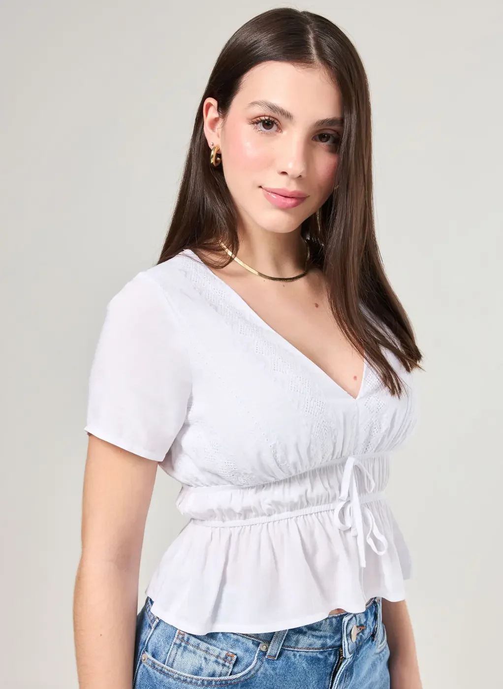 Blusa Manga Curta Off-White Lacinhos