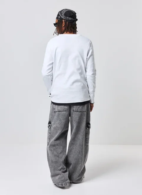 Calça Oversized Cargo Em Jeans