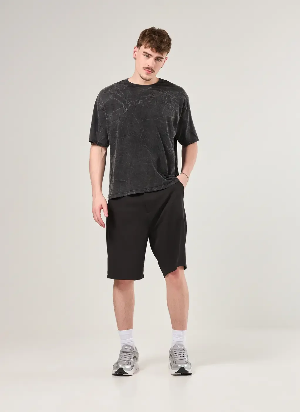 Camiseta Box Preta Marmorizada