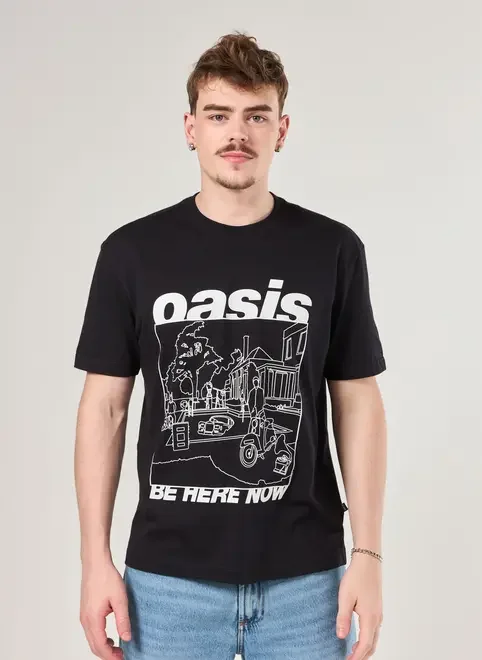 Camiseta Comfort Preta Oasis