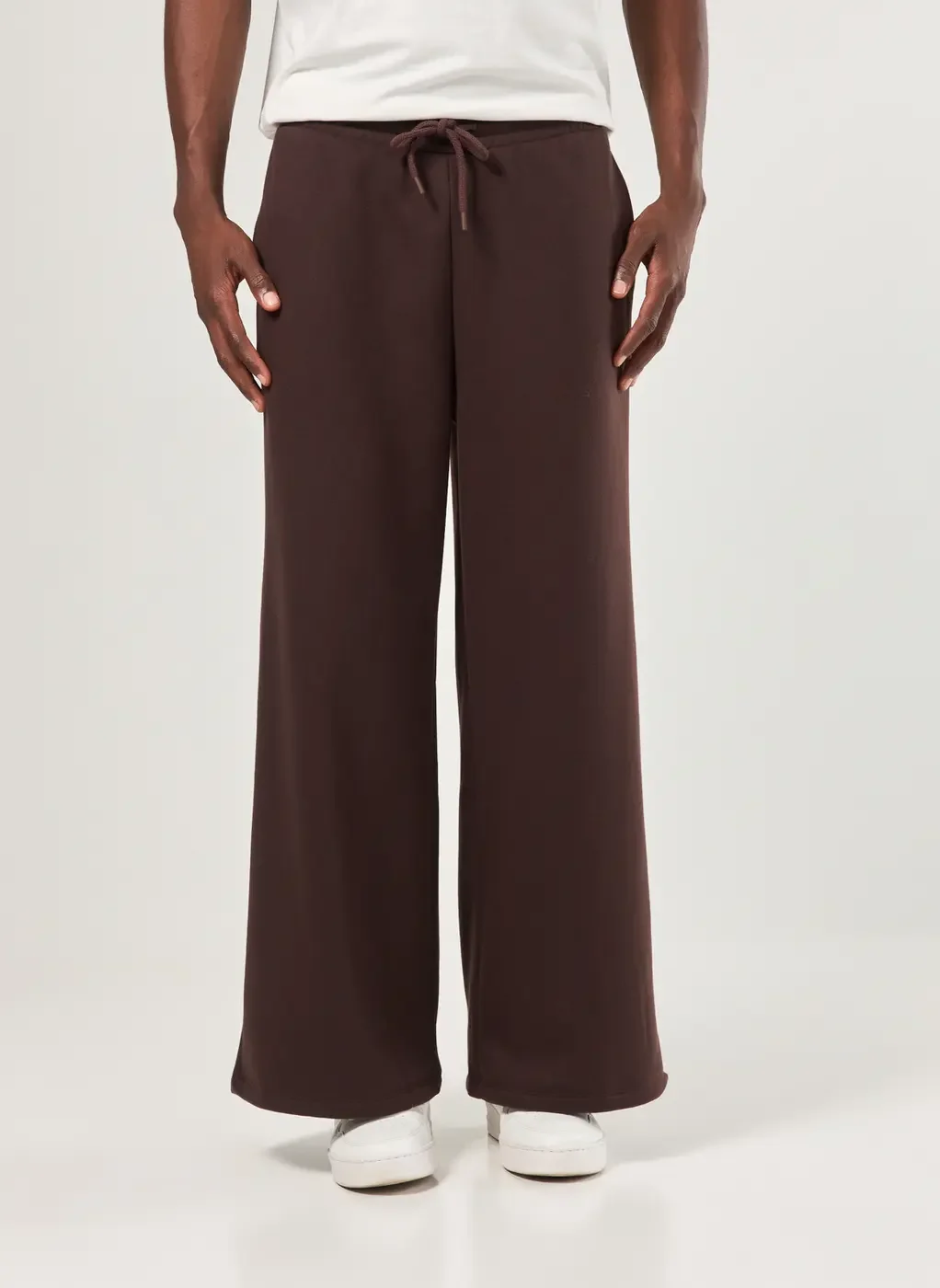 Calça Reta Em Moletom Marrom