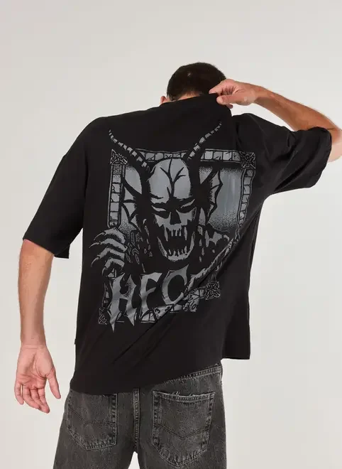 Camiseta Oversized Preta HellFire Club