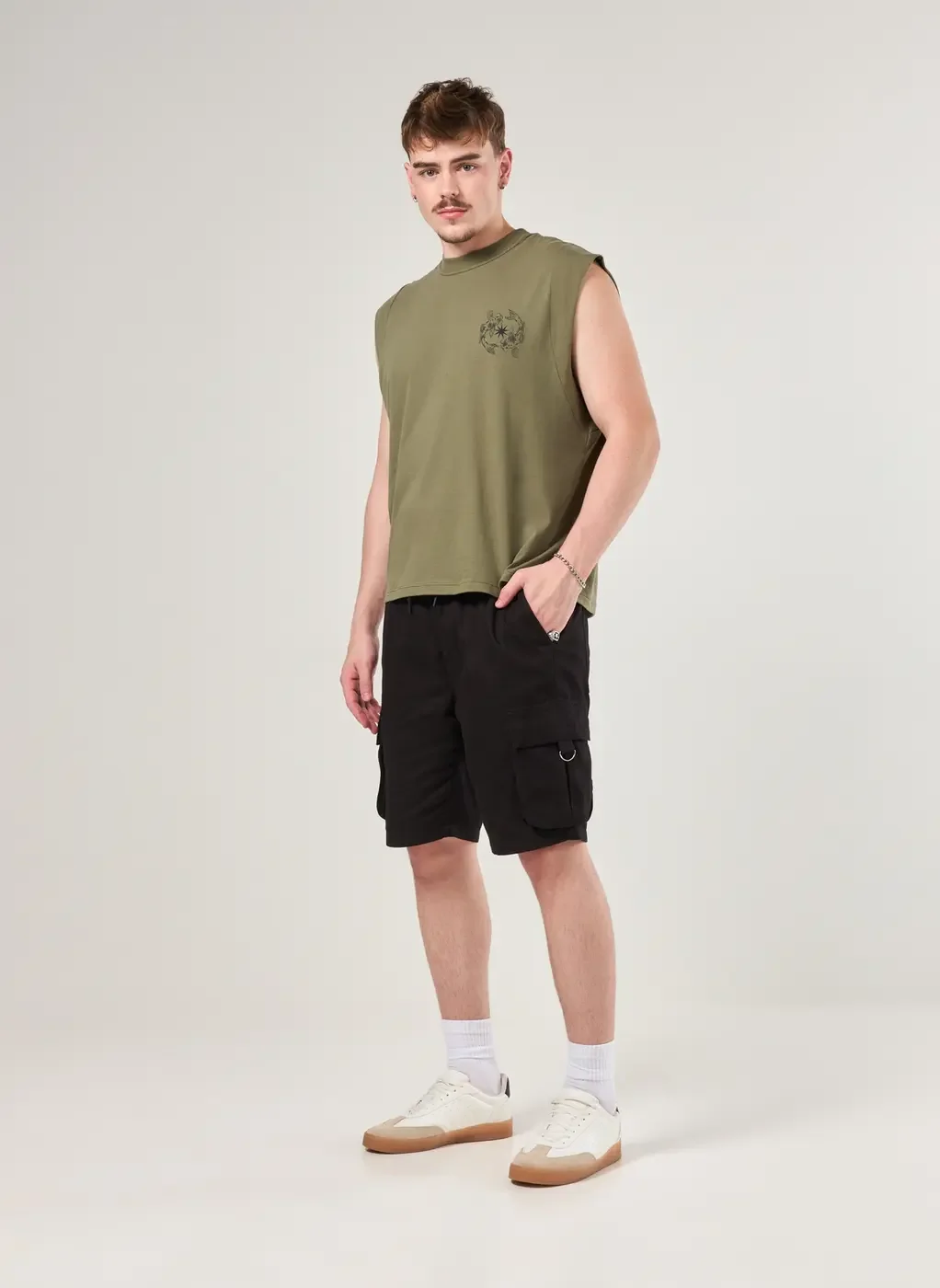 Regata Sleeveless Box Verde Carpas