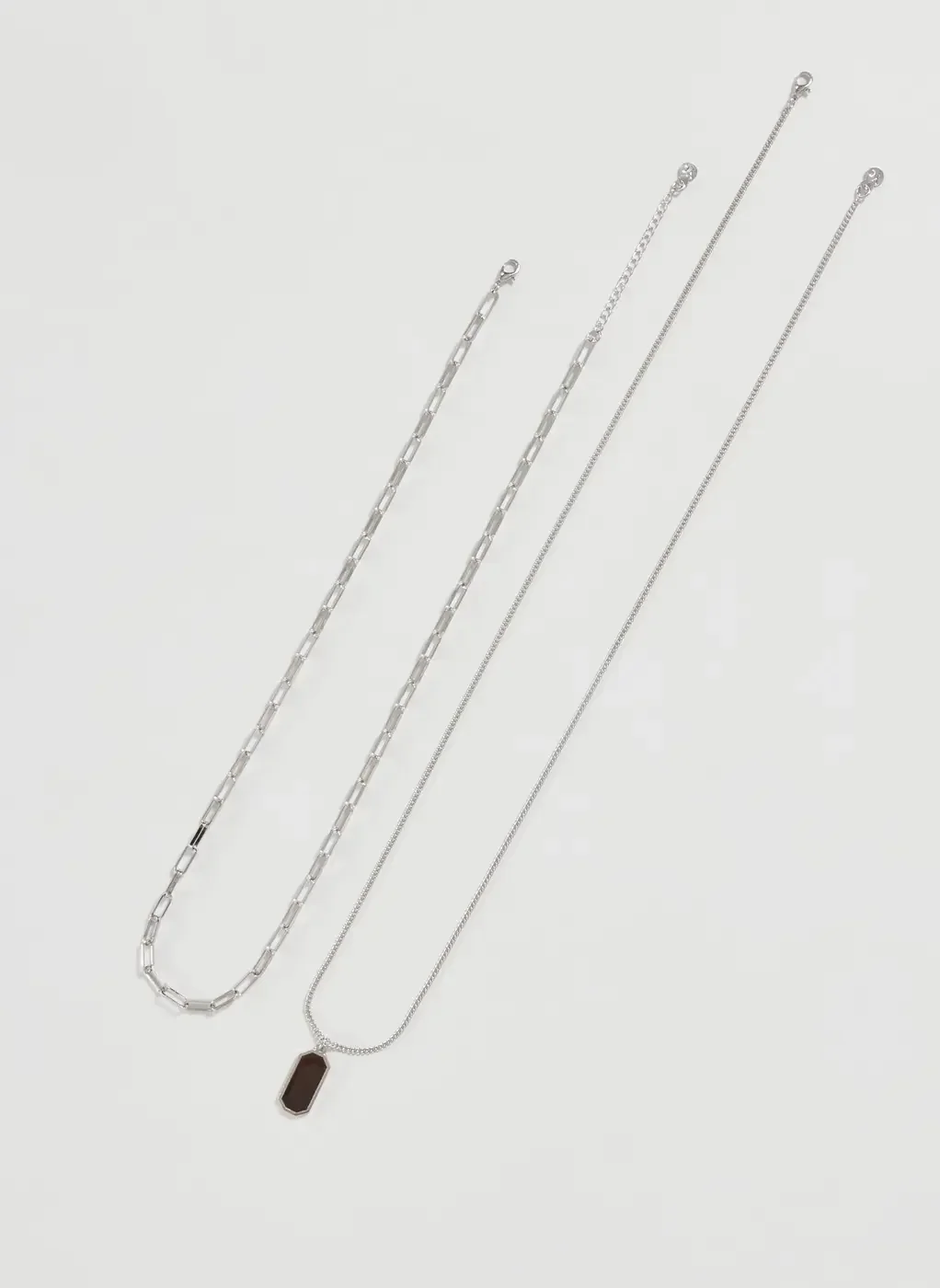 Conjunto 2 Colares Prateados Pingente Marrom