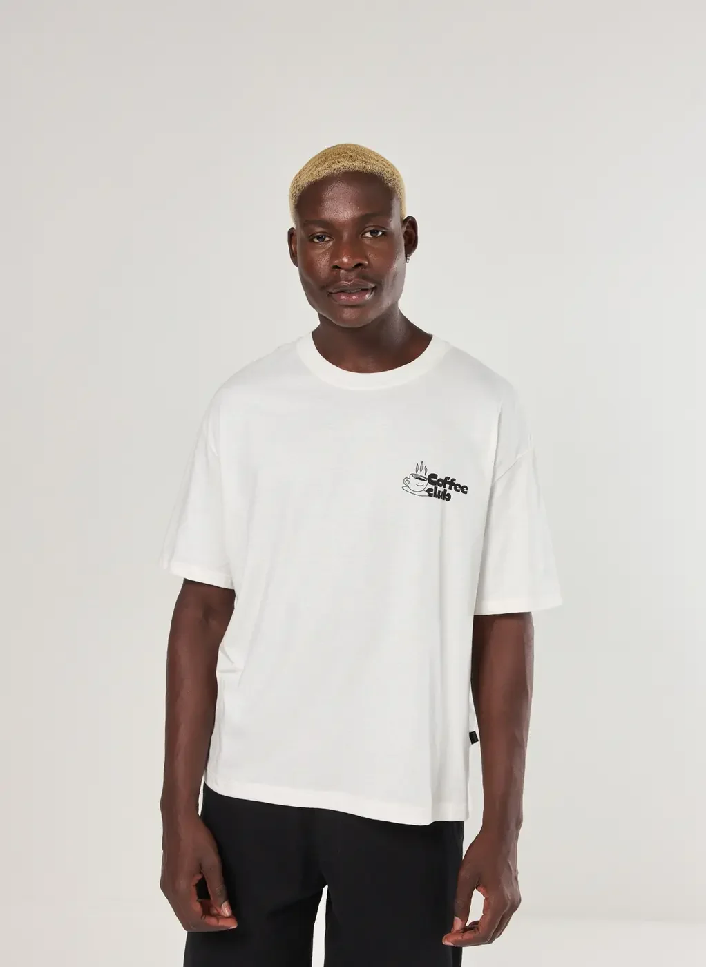 Camiseta Comfort Off-White Coffee