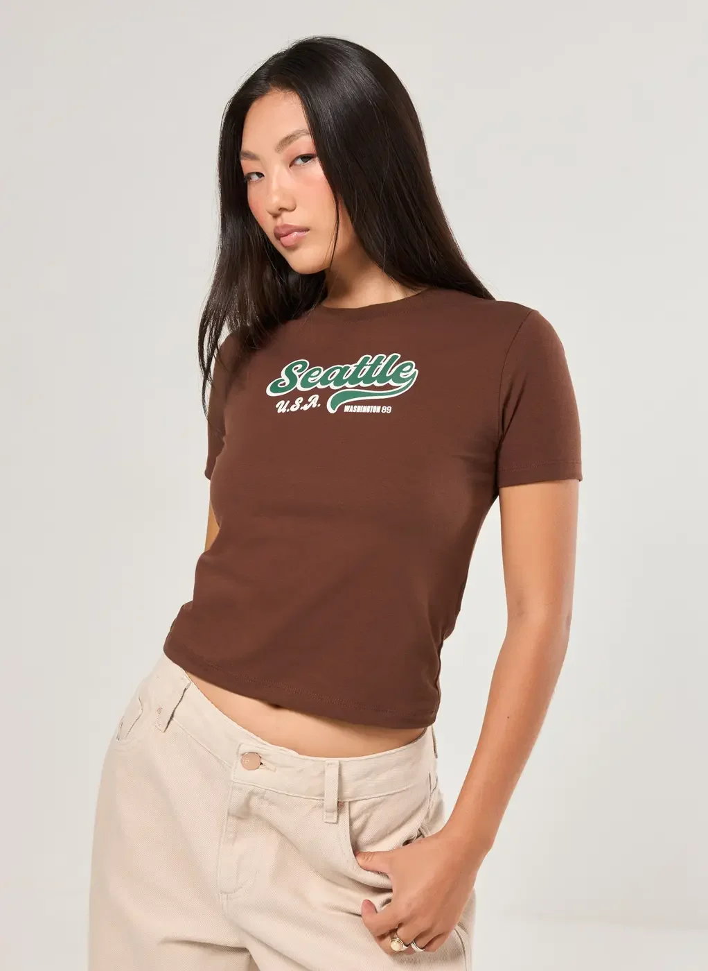 Mini Tee Marrom Seattle