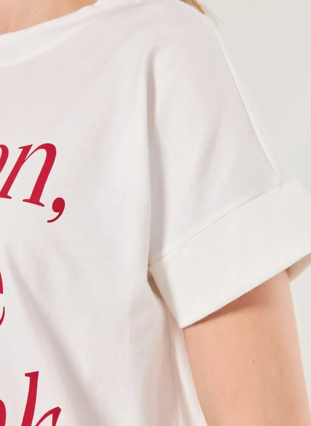 Camiseta Oversized Off-White Overthink