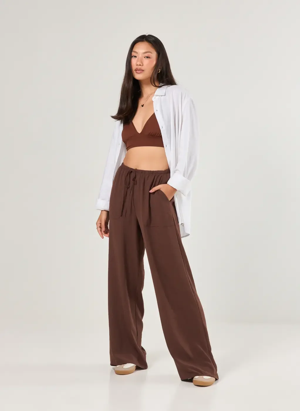 Calça Wide Leg Fluida Marrom
