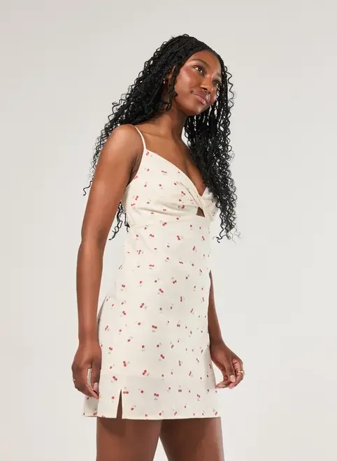 Vestido Curto Linho Cerejas