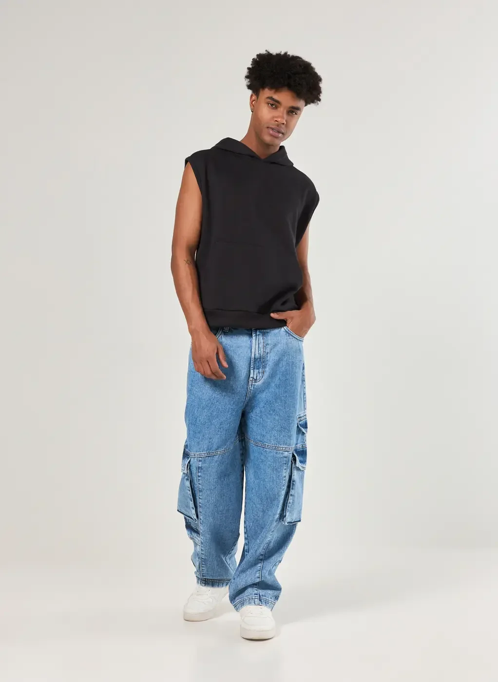 Moletom Sleeveless Box Com Capuz