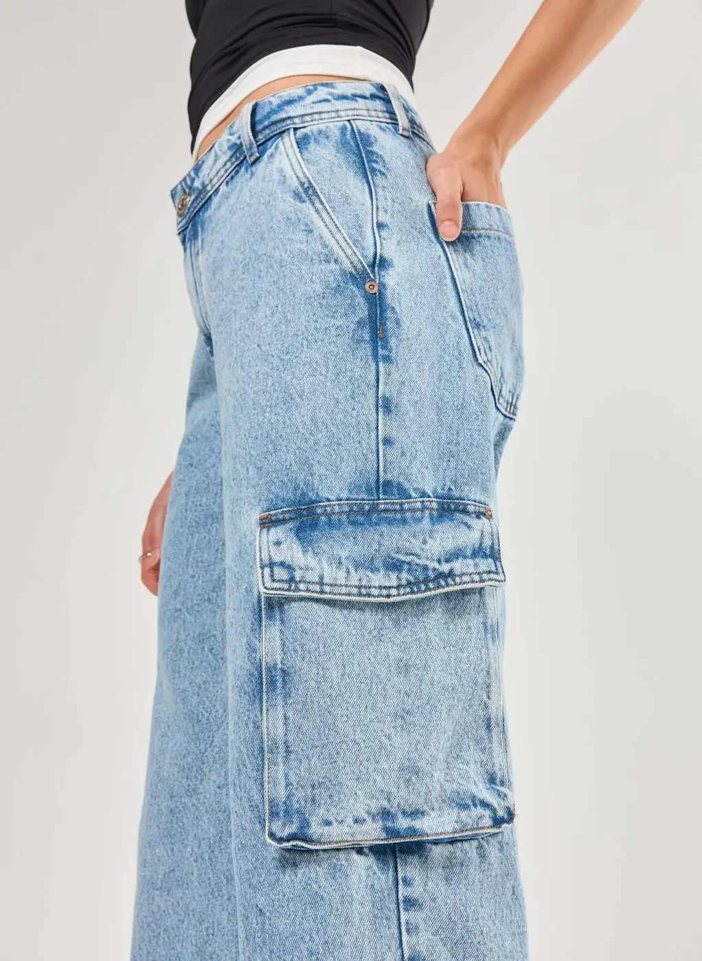 Calça Jeans Cargo Cintura Baixa