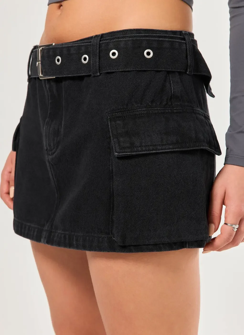 Saia Jeans Cintura Baixa Cargo Com Cinto