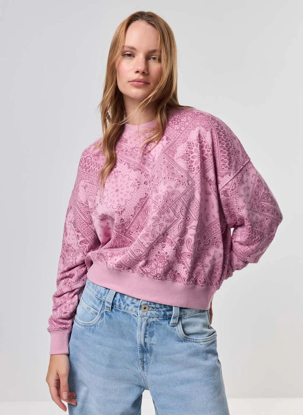 Moletom Rosa Paisley