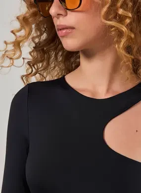 Body Poliamida Manga Única Recortes