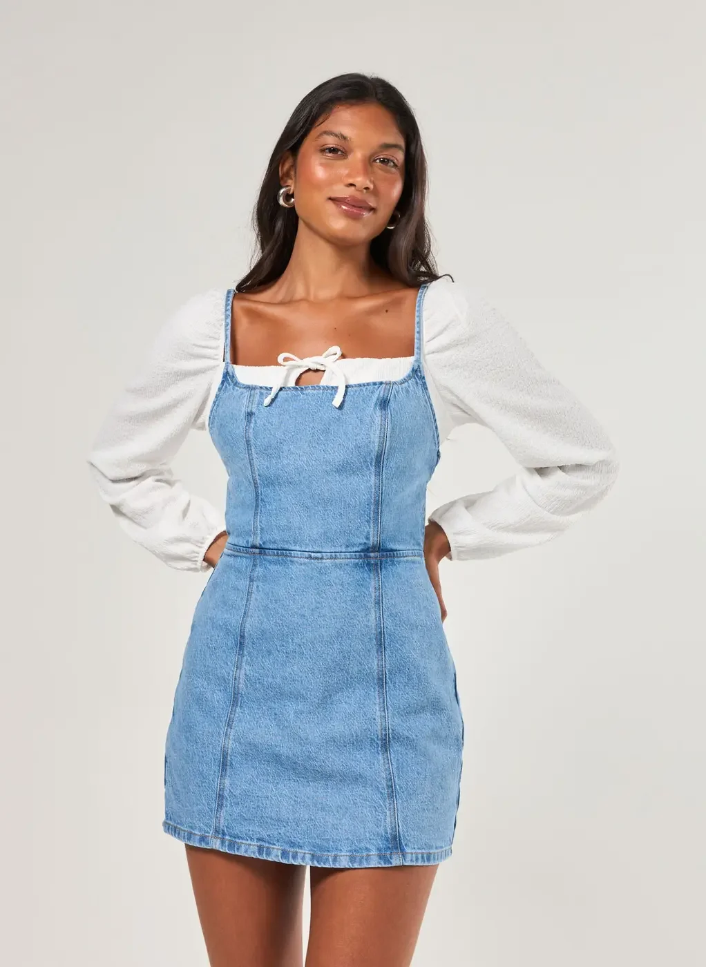 Vestido Jeans Com Short Embutido