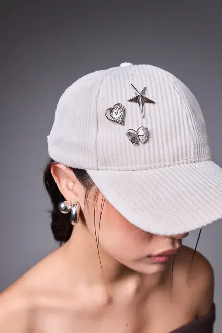 Conjunto Com 3 Broches Prateados