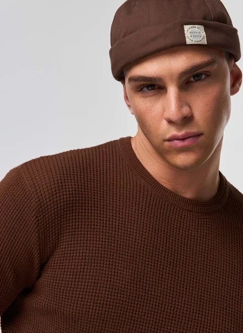 Docker Hat Sarja Marrom