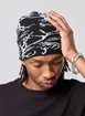 Gorro Tricô Preto Estampa Branca