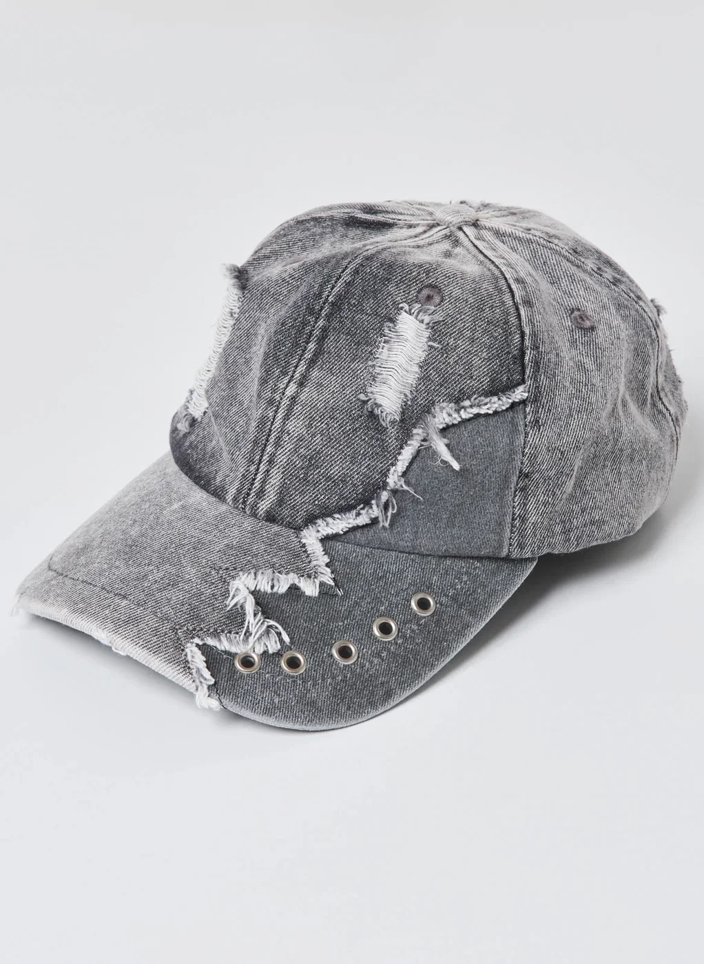 Boné Jeans Destroyed Ilhoses