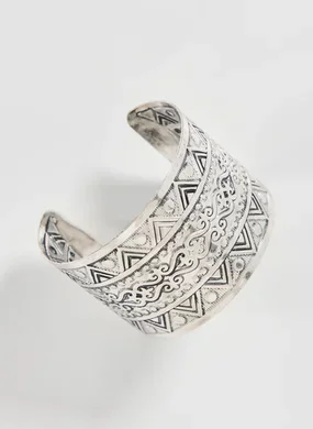 Bracelete Rígido Prateado Boho