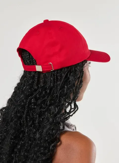 Boné Vermelho Smile