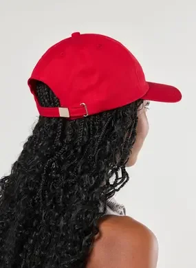 Boné Vermelho Smile