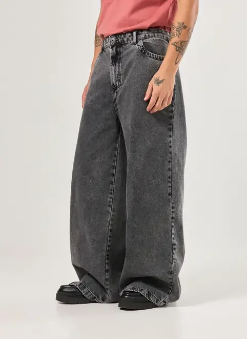 Calça Jeans Super Baggy