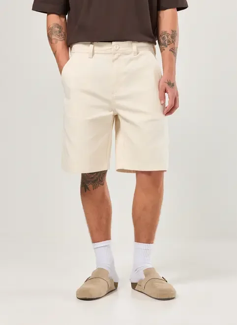 Bermuda Sarja Detalhe Bolso