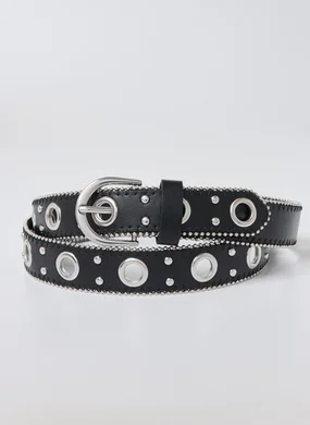 Cinto Preto Em Poliuretano Com Ilhoses