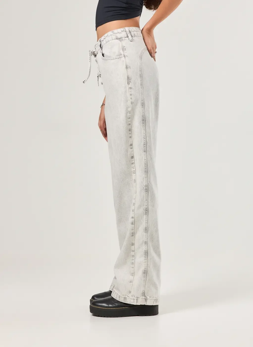 Calça Jeans Wide Leg Amarração