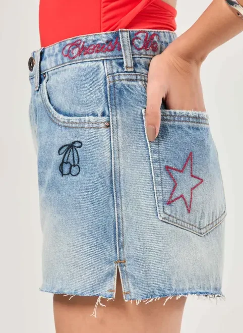 Short Jeans Bordado Estrela