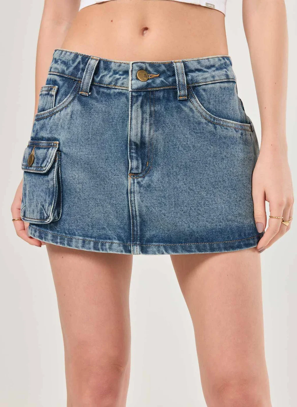 Short Saia Micro Cargo