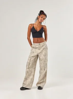 Calça Super Wide Leg Cargo Sarja Estampada